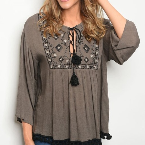 Super Cute Olive Boho Tunic - Picture 2 of 6